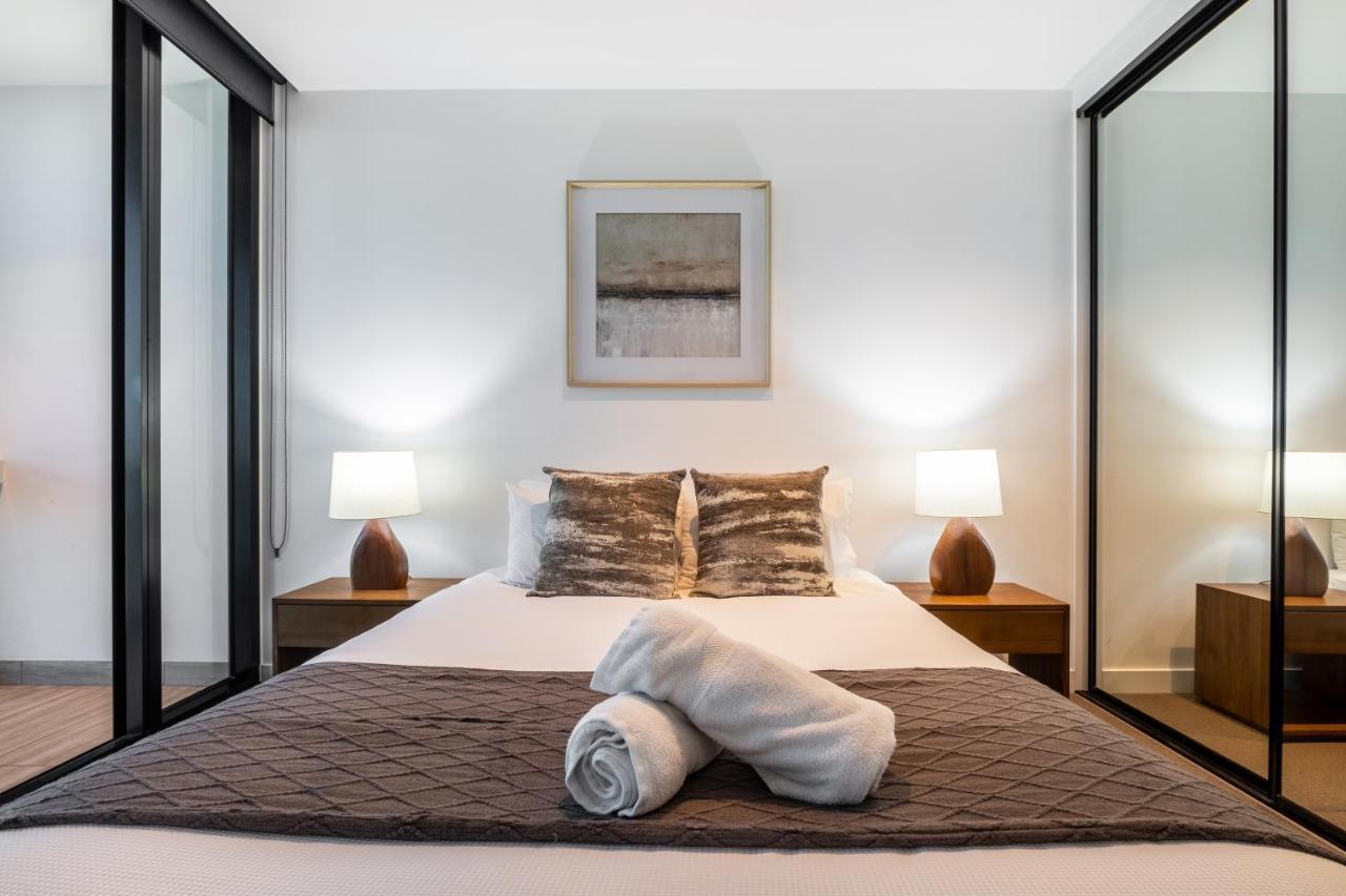 Mega Style Apartments Victoria One Melbourne Esterno foto