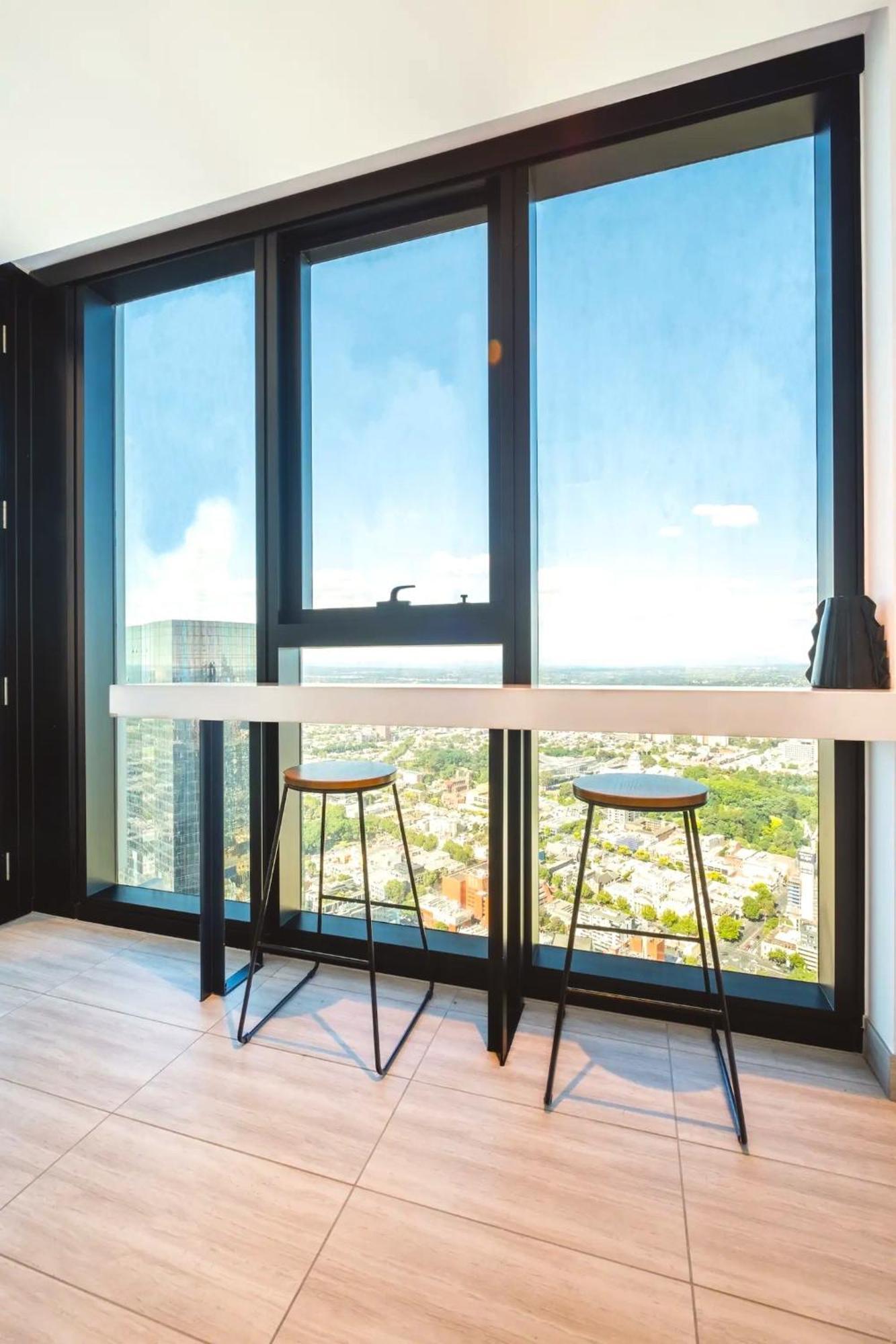 Mega Style Apartments Victoria One Melbourne Esterno foto