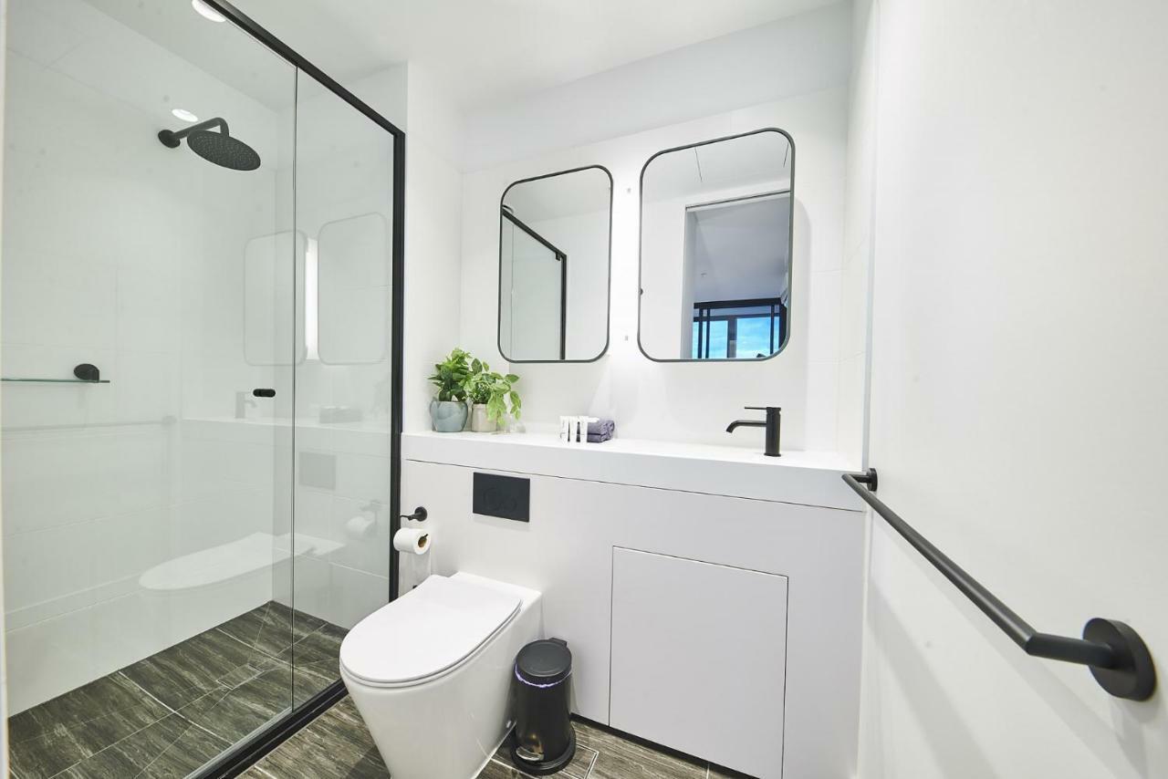Mega Style Apartments Victoria One Melbourne Esterno foto